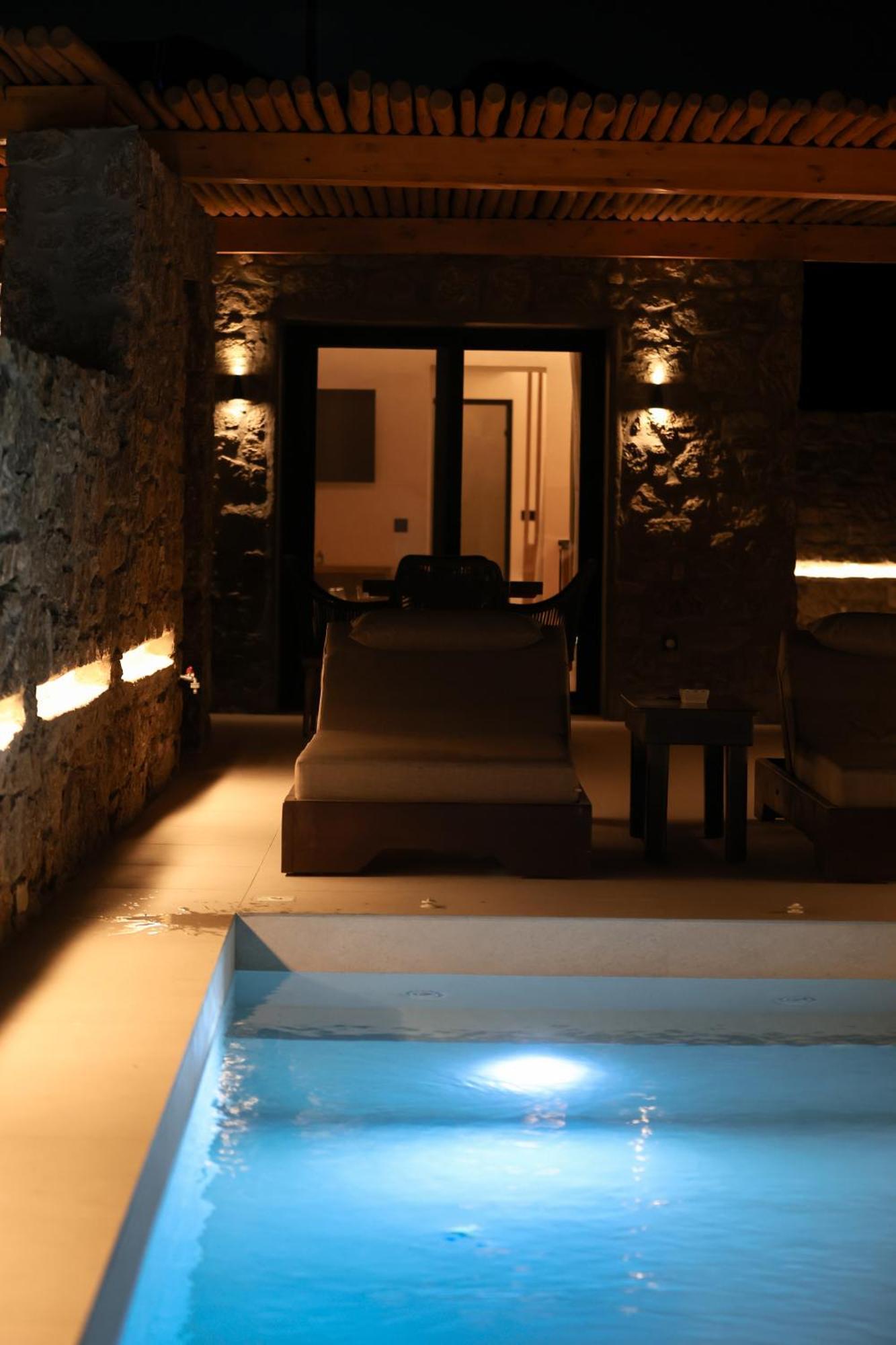 Queen Kalliopi Suites Plintri Екстер'єр фото